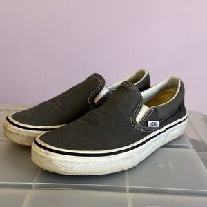 Vans unisex Charcoal Slip-On Loafers